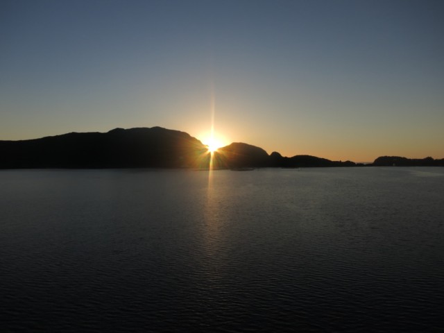 Hurtigruten_2015-06-27_22-42-2
